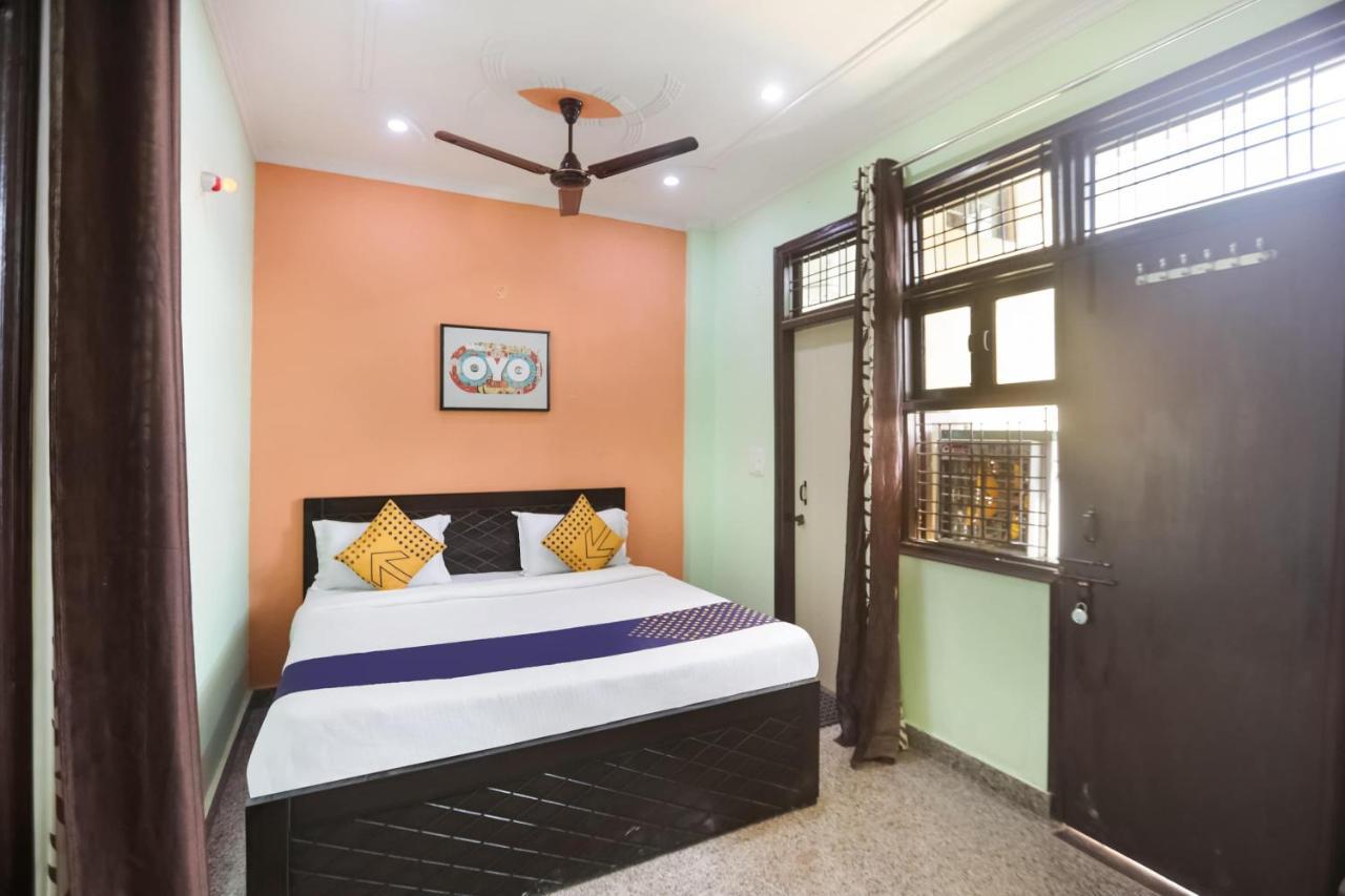 Spot On Main View Guest House Near Leisure Valley Park Gurgaon Luaran gambar