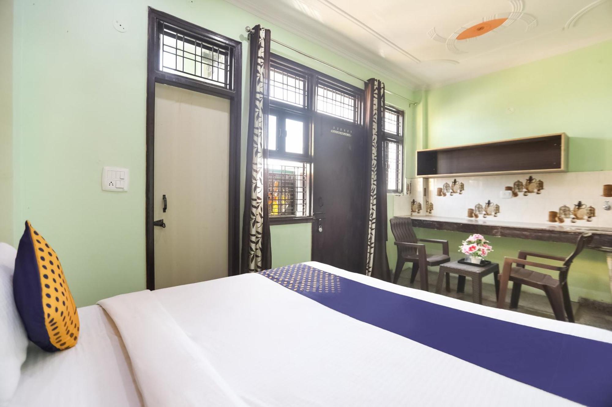 Spot On Main View Guest House Near Leisure Valley Park Gurgaon Luaran gambar